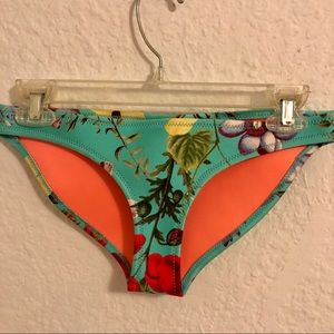 Triangl Brand Bikini bottoms- floral- cheeky